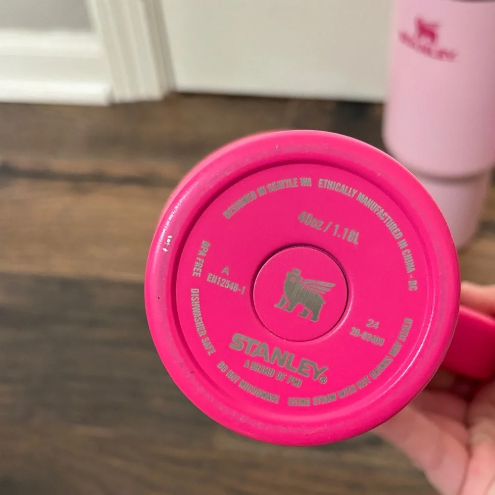 Stanley Pink & Light Pink Travel Mugs with Hot Pink Handles 40 oz. - Picture 3 of 5